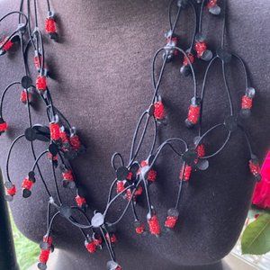 Annemieke Broenink red glitter rubber necklace